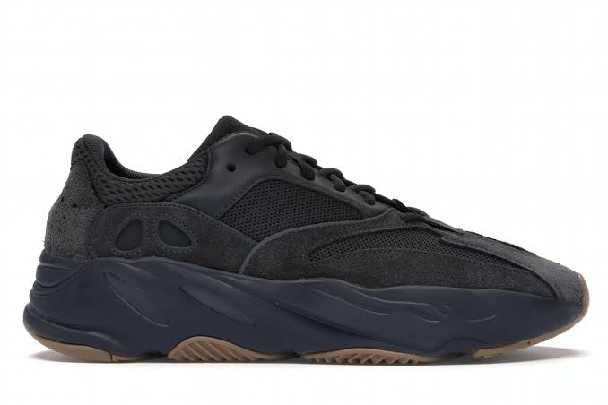 Adidas Yeezy 700 Utility black