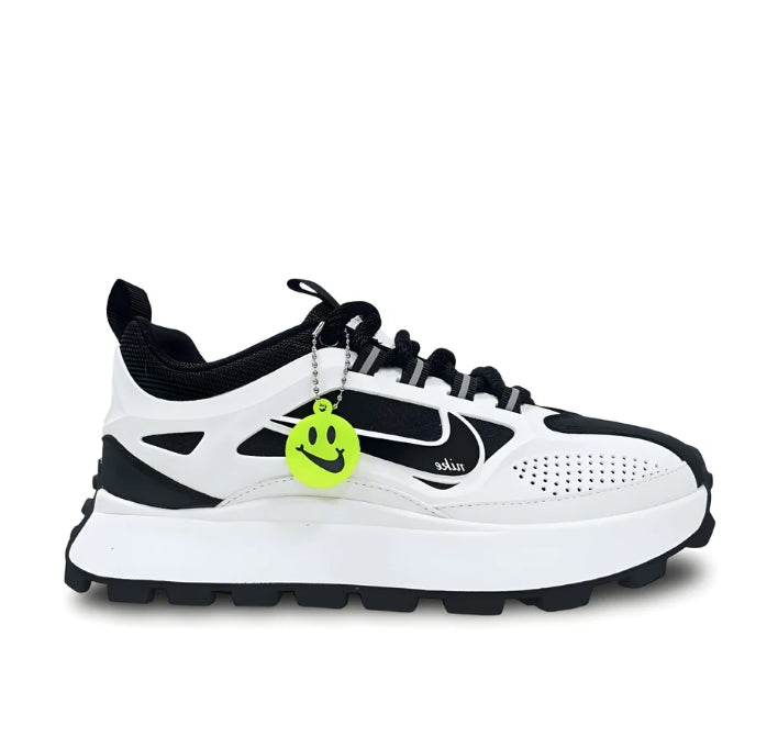Nike Bailleli white panda
